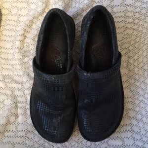 B.O.C. clogs **PRICE FIRM